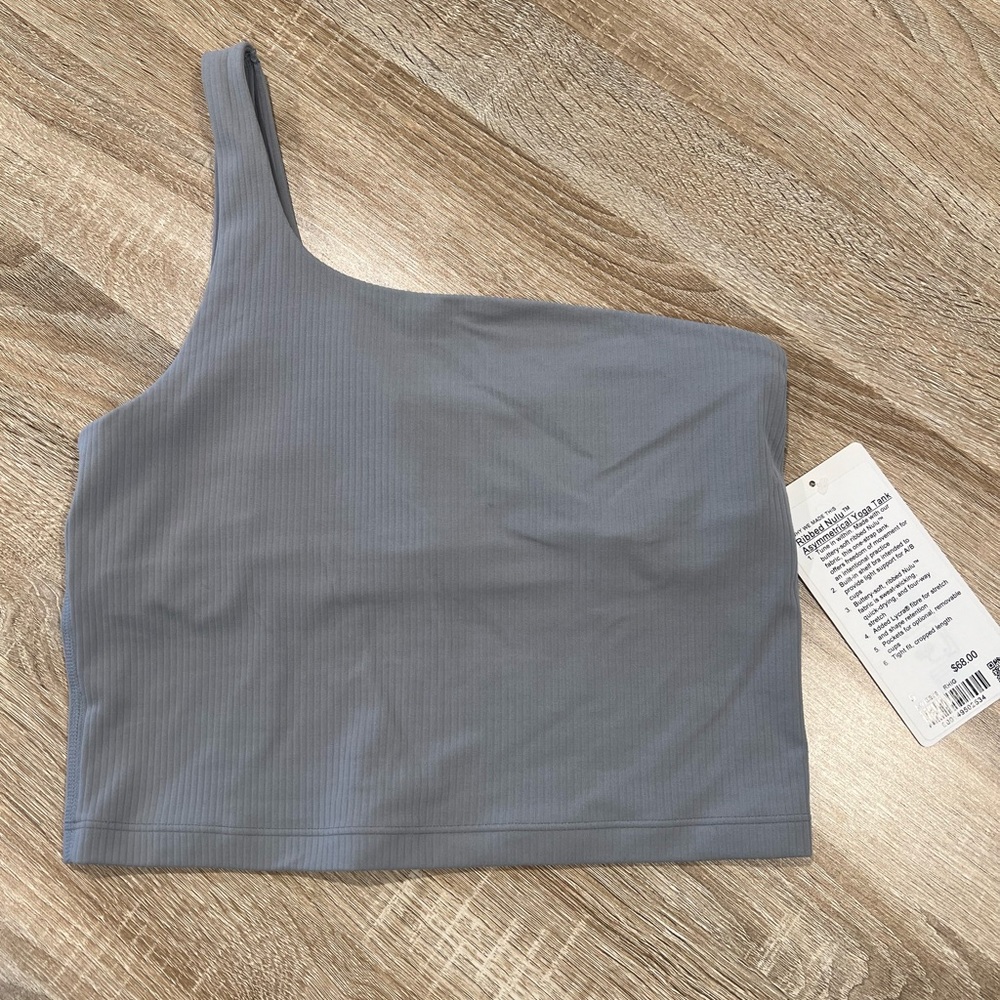 Lululemon Ribbed Yoga tank
